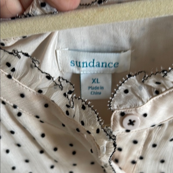Sundance Cream Smocked Cap Sleeve Blouse - Picture 4 of 8